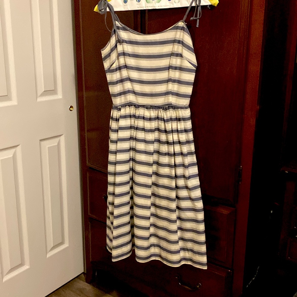 Dress from the early 1960’s. Dry cleaned maybe size 8-10. $25